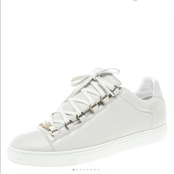 Balenciaga White Crinkled Leather Arena Sneakers - Picture 2 of 11